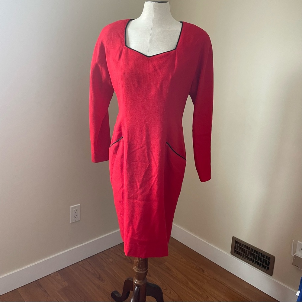 Stunning vintage 70’s 100% wool candy red colour long sleeve dress by Peter Chin